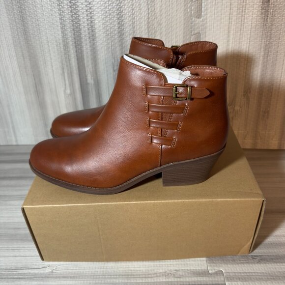 FRYE AND CO. Shoes - Frye and Co. Womens Boden Stacked Heel Booties